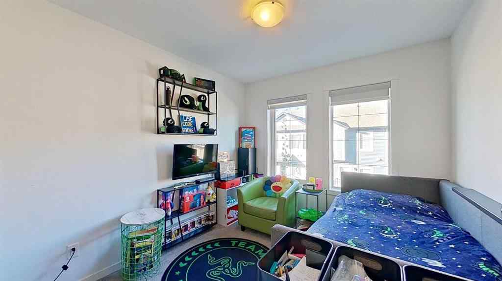 MLS® A2267975 - 132 Legacy Point SE in Legacy Calgary, Residential