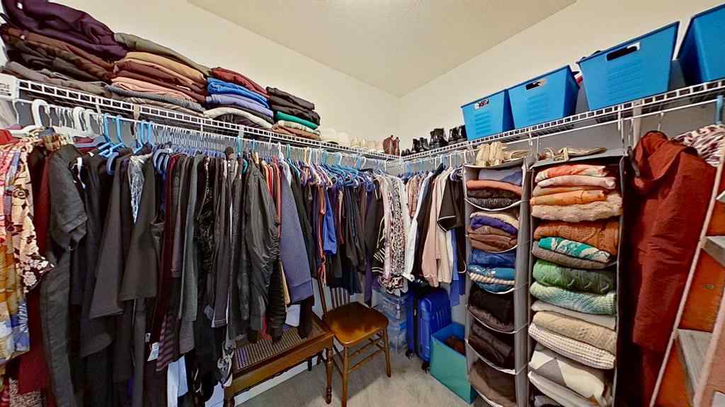 MLS® A2267975 - 132 Legacy Point SE in Legacy Calgary, Residential