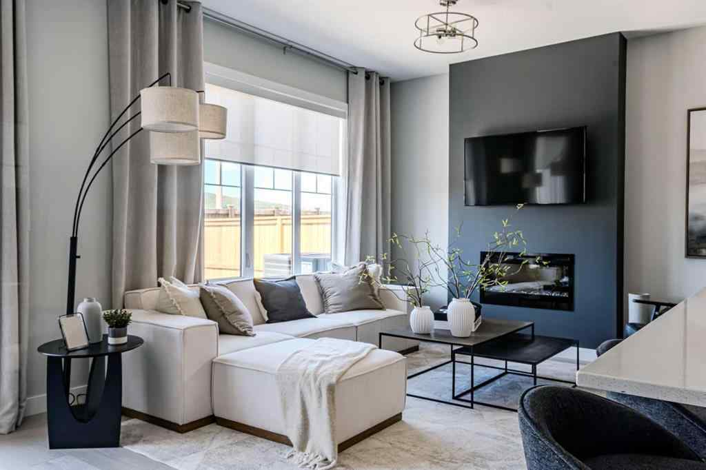 MLS® A2267976 - 147 Greenwich Drive NW in Greenwood/Greenbriar Calgary, Residential