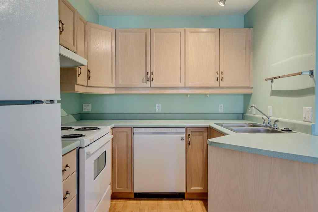 MLS® A2267978 - Unit #1205 1818 Simcoe Boulevard SW in Signal Hill Calgary, Residential