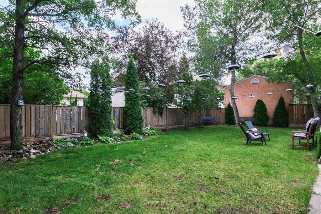 MLS® A2267981 - 823 Cannell Road SW in Canyon Meadows Calgary, Residential