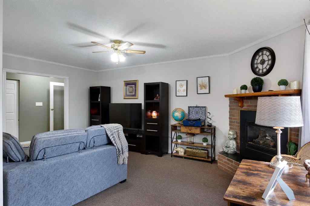 MLS® A2267981 - 823 Cannell Road SW in Canyon Meadows Calgary, Residential