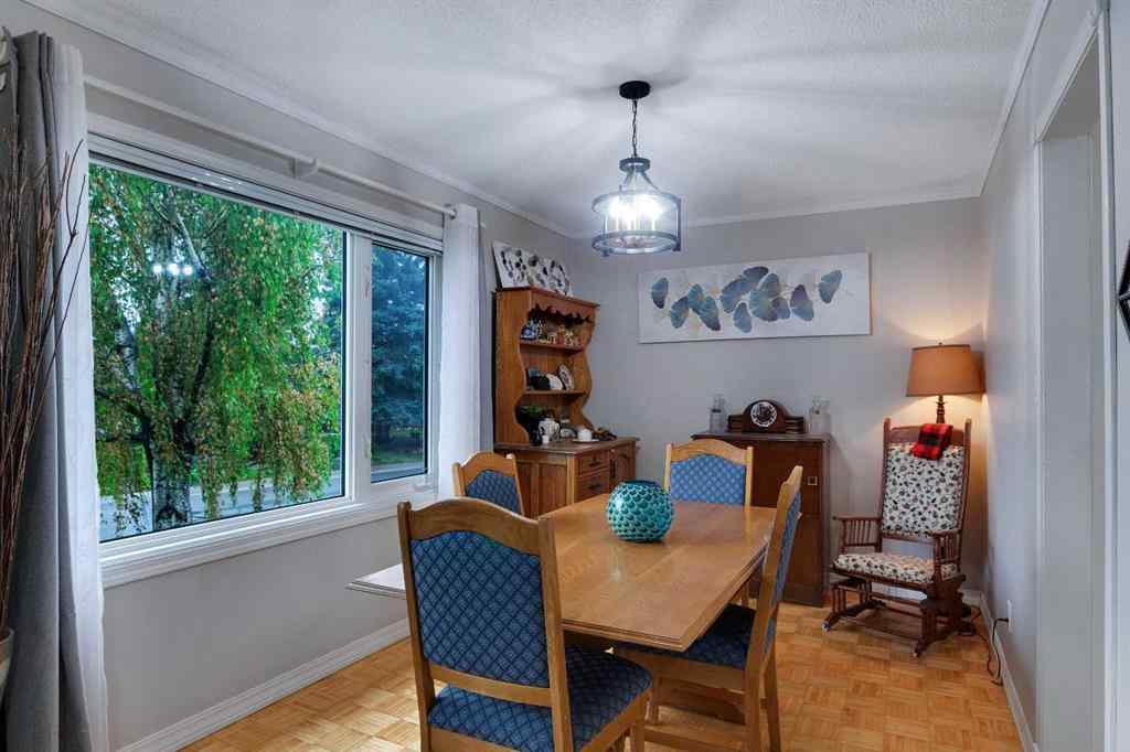 MLS® A2267981 - 823 Cannell Road SW in Canyon Meadows Calgary, Residential