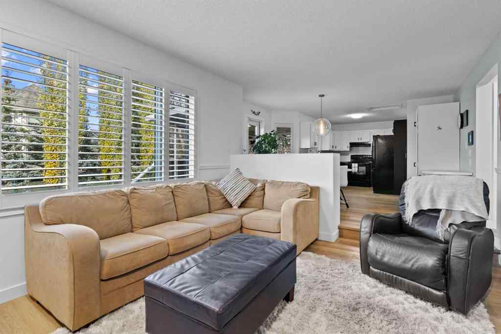 MLS® A2267985 - 104 Hampshire Close NW in Hamptons Calgary, Residential