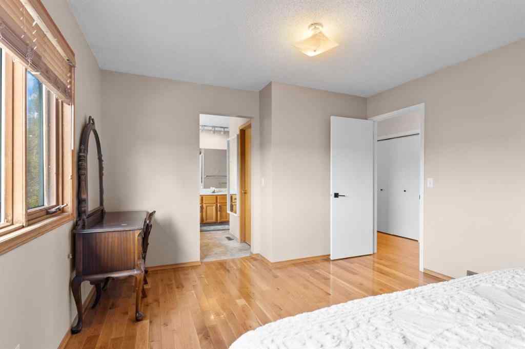 MLS® A2267985 - 104 Hampshire Close NW in Hamptons Calgary, Residential