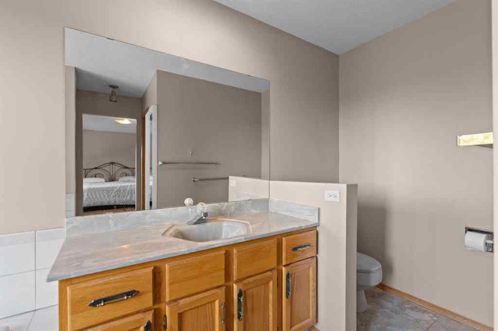 MLS® A2267985 - 104 Hampshire Close NW in Hamptons Calgary, Residential