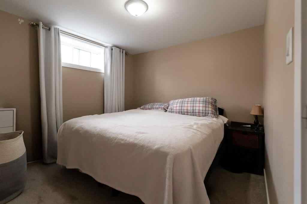 MLS® A2267988 - 138 Greenview Close N in Park Meadows Lethbridge, Residential