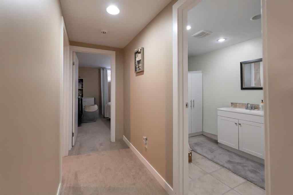 MLS® A2267988 - 138 Greenview Close N in Park Meadows Lethbridge, Residential