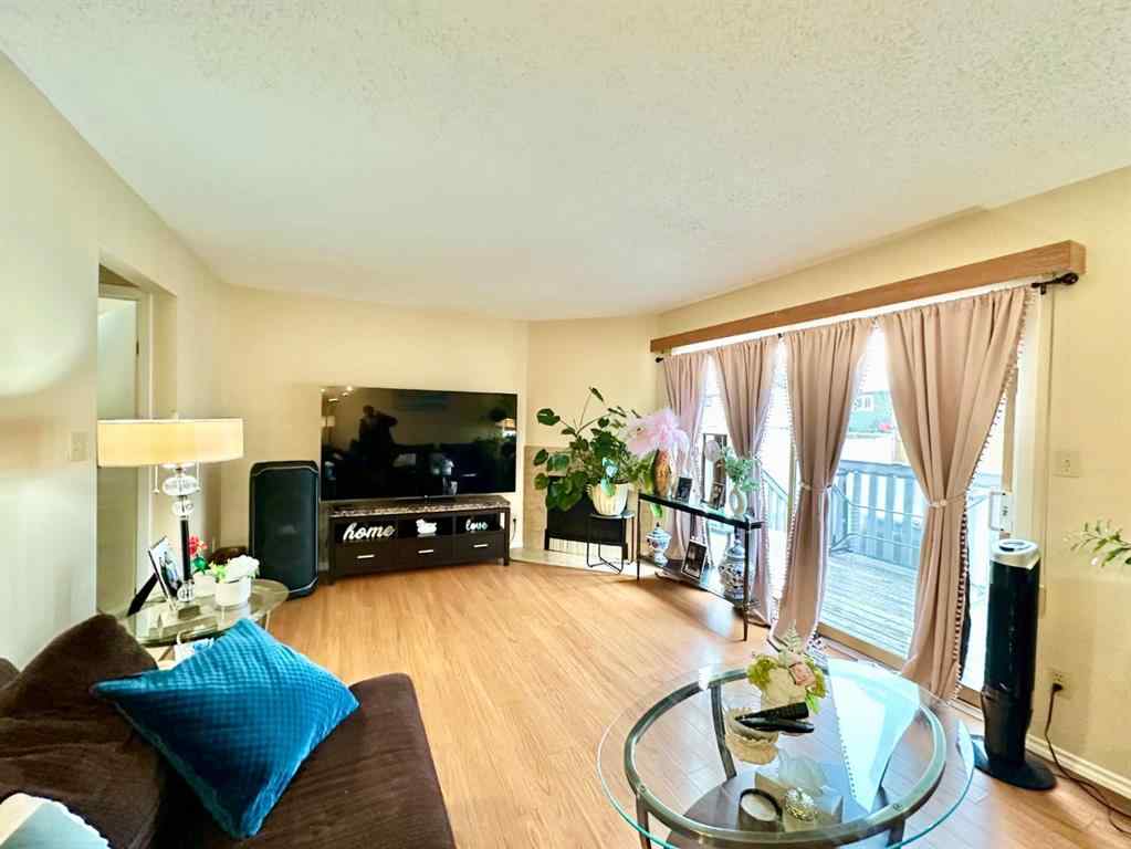 MLS® A2267989 - 9112A 94 Avenue  in Lac La Biche Lac La Biche, Residential