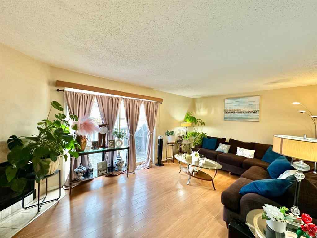 MLS® A2267989 - 9112A 94 Avenue  in Lac La Biche Lac La Biche, Residential