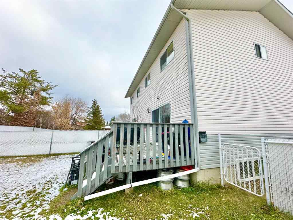 MLS® A2267989 - 9112A 94 Avenue  in Lac La Biche Lac La Biche, Residential