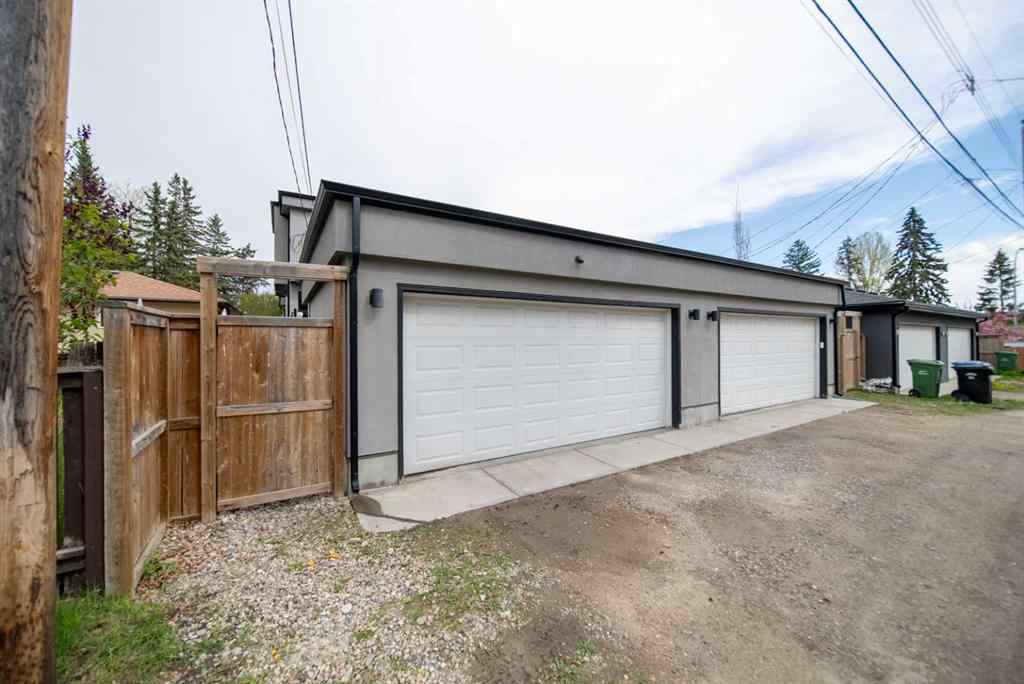 MLS® A2267991 - 3731 43 Street SW in Glenbrook Calgary, Residential