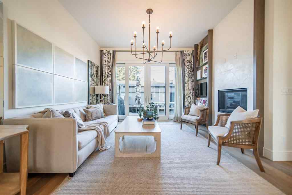 MLS® A2267991 - 3731 43 Street SW in Glenbrook Calgary, Residential