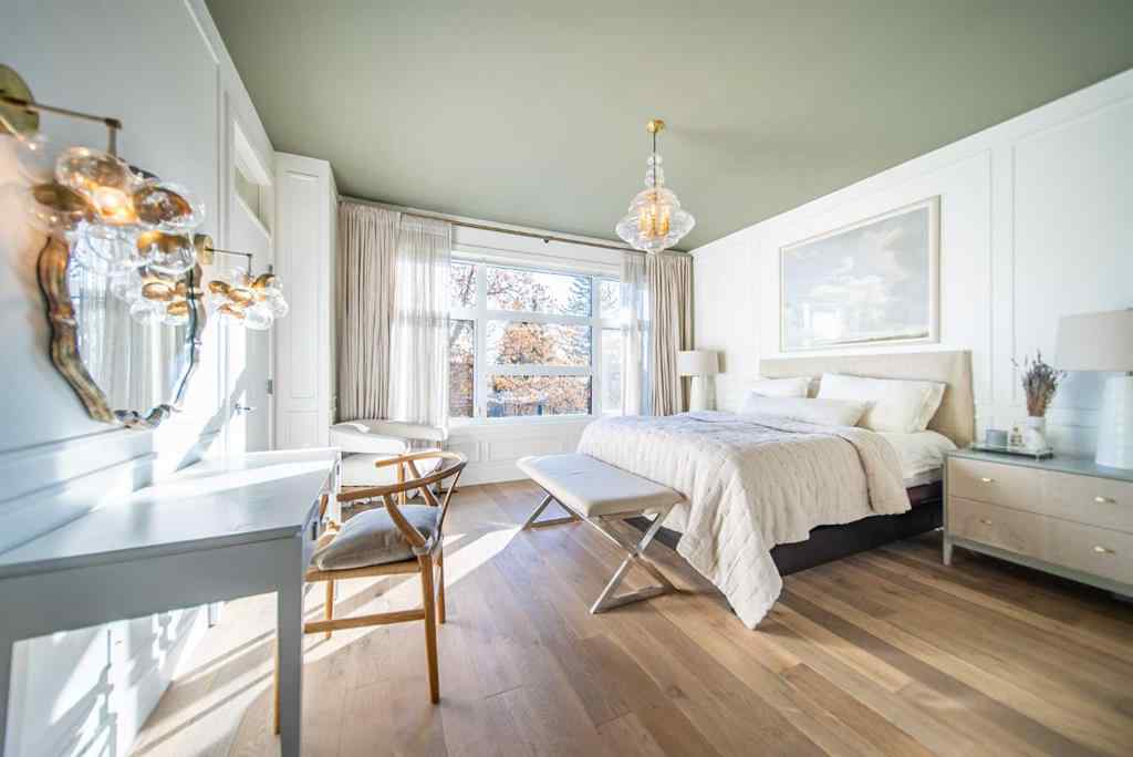 MLS® A2267991 - 3731 43 Street SW in Glenbrook Calgary, Residential