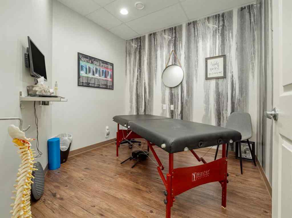 MLS® A2267994 - Unit #230 3120 32 Street S in West Mayor Magrath Dr Lethbridge, Commercial