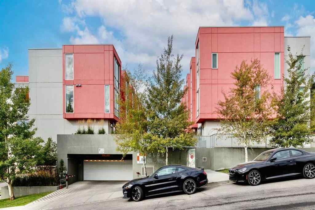 MLS® A2267999 - Unit #208 2717 17 Street SW in South Calgary Calgary, Residential