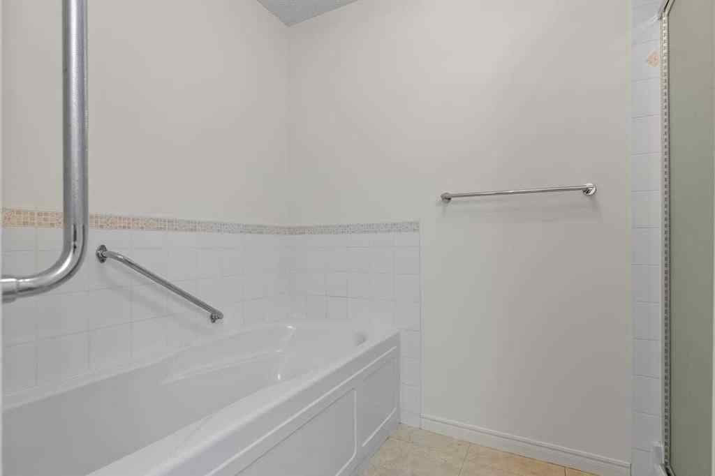 MLS® A2268000 - Unit #206 2144 Paliswood Road SW in Palliser Calgary, Residential