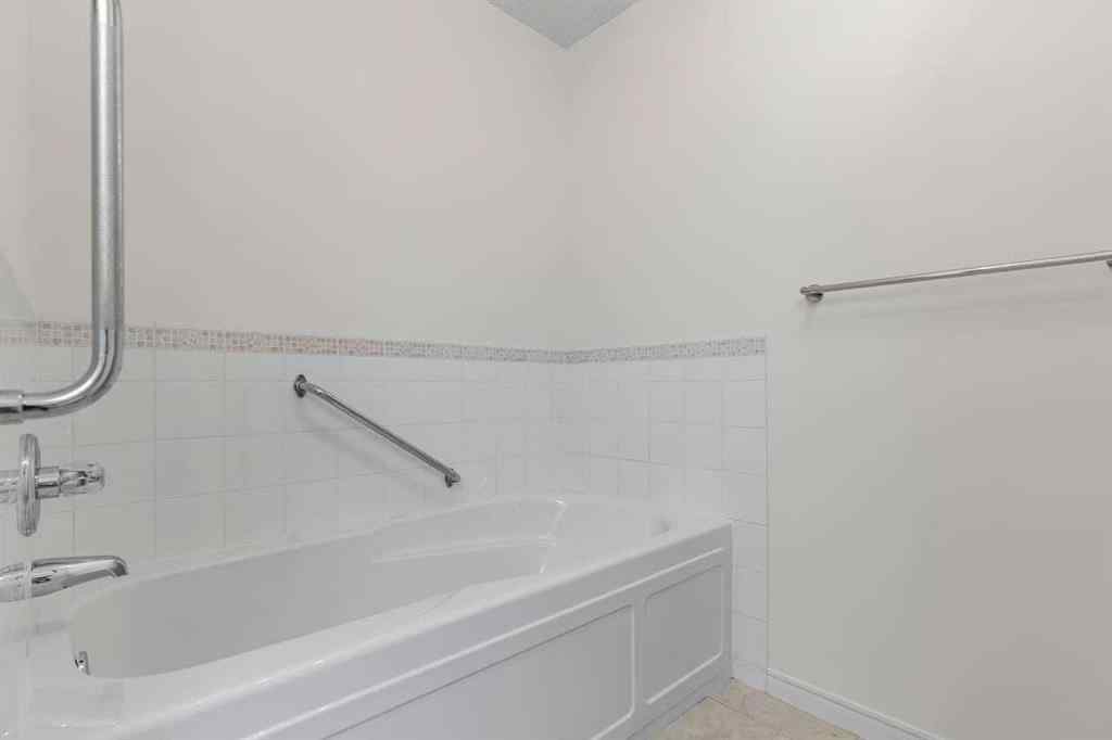 MLS® A2268000 - Unit #206 2144 Paliswood Road SW in Palliser Calgary, Residential