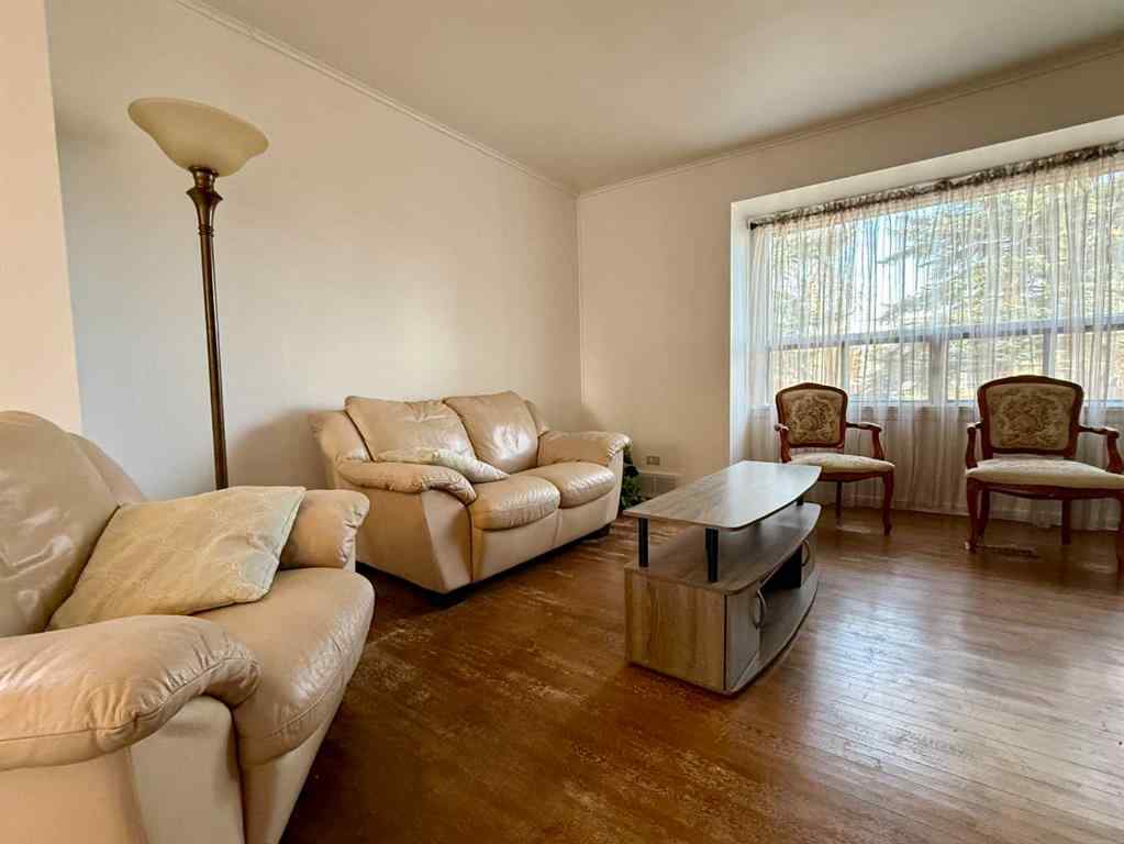 MLS® A2268001 - 5416 56 Street  in Lucas Heights Ponoka, Residential