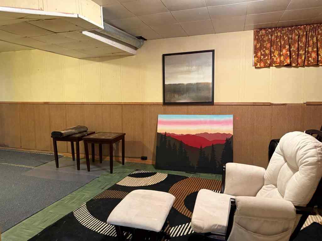 MLS® A2268001 - 5416 56 Street  in Lucas Heights Ponoka, Residential