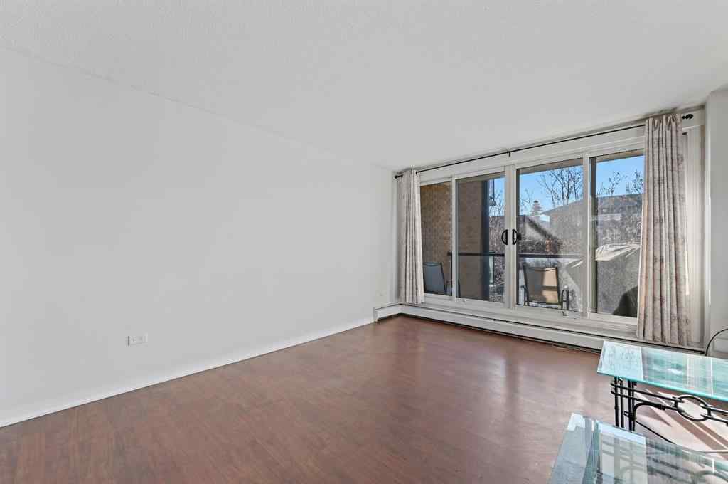 MLS® A2268002 - Unit #303 1706 11 Avenue SW in Sunalta Calgary, Residential