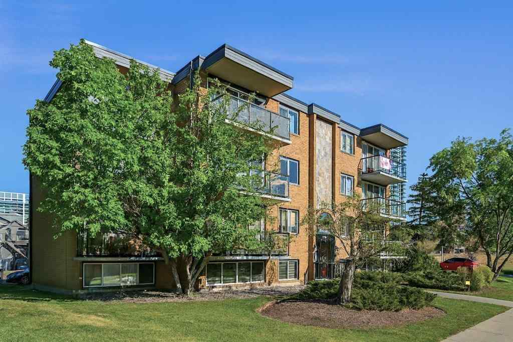 MLS® A2268002 - Unit #303 1706 11 Avenue SW in Sunalta Calgary, Residential