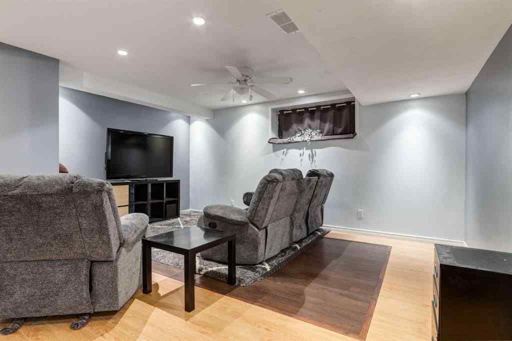 MLS® A2268005 - 191 Panamount Heights NW in Panorama Hills Calgary, Residential