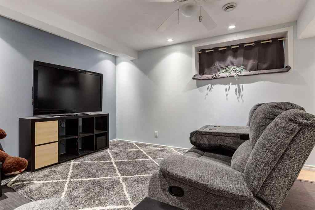 MLS® A2268005 - 191 Panamount Heights NW in Panorama Hills Calgary, Residential