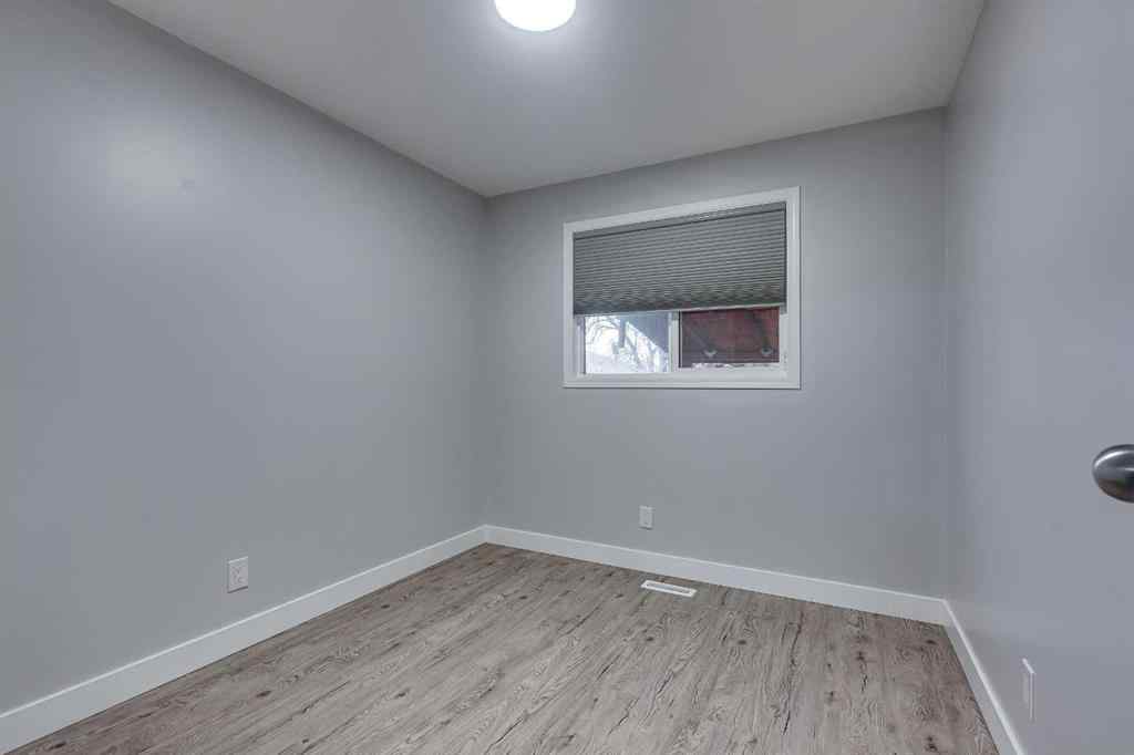 MLS® A2268006 - 3905 54 Avenue  in Southwest Innisfail Innisfail, Residential