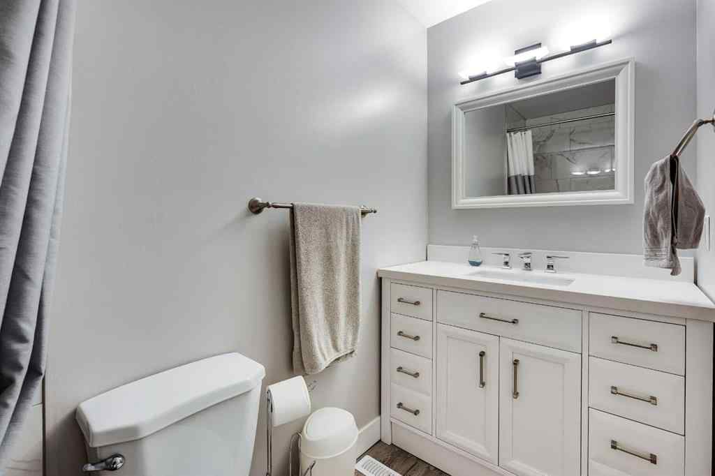 MLS® A2268006 - 3905 54 Avenue  in Southwest Innisfail Innisfail, Residential