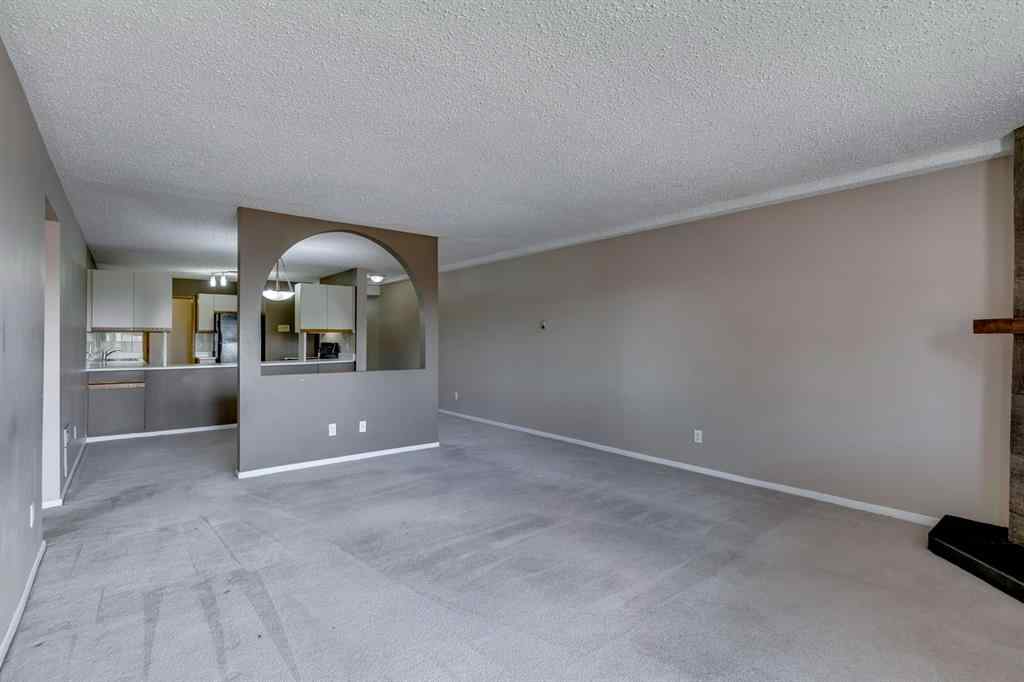 MLS® A2268007 - Unit #303 333 2 Avenue NE in Crescent Heights Calgary, Residential