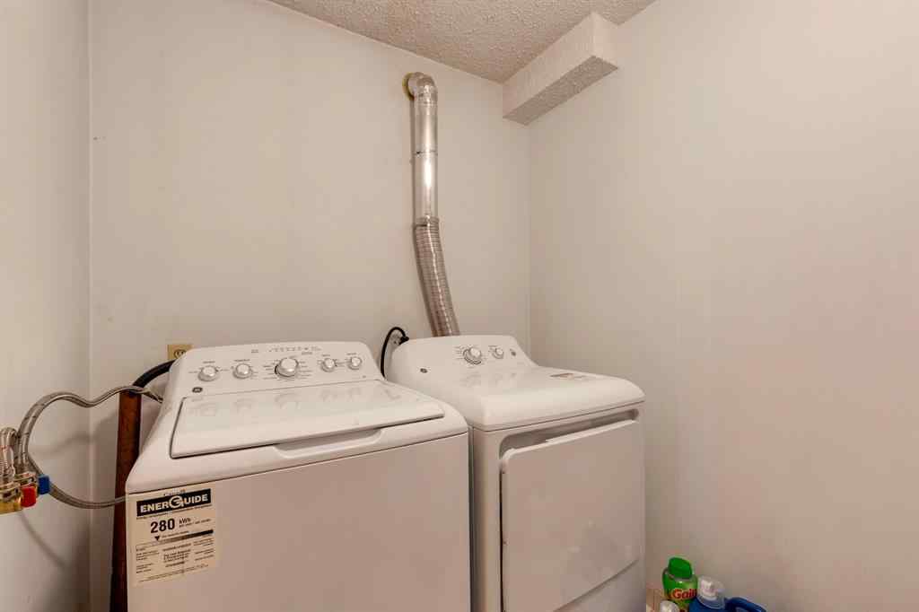 MLS® A2268007 - Unit #303 333 2 Avenue NE in Crescent Heights Calgary, Residential