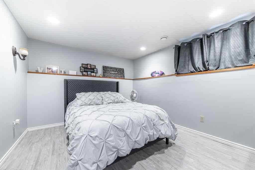 MLS® A2268009 - 127 3rd Street E in NONE St. Walburg, Residential