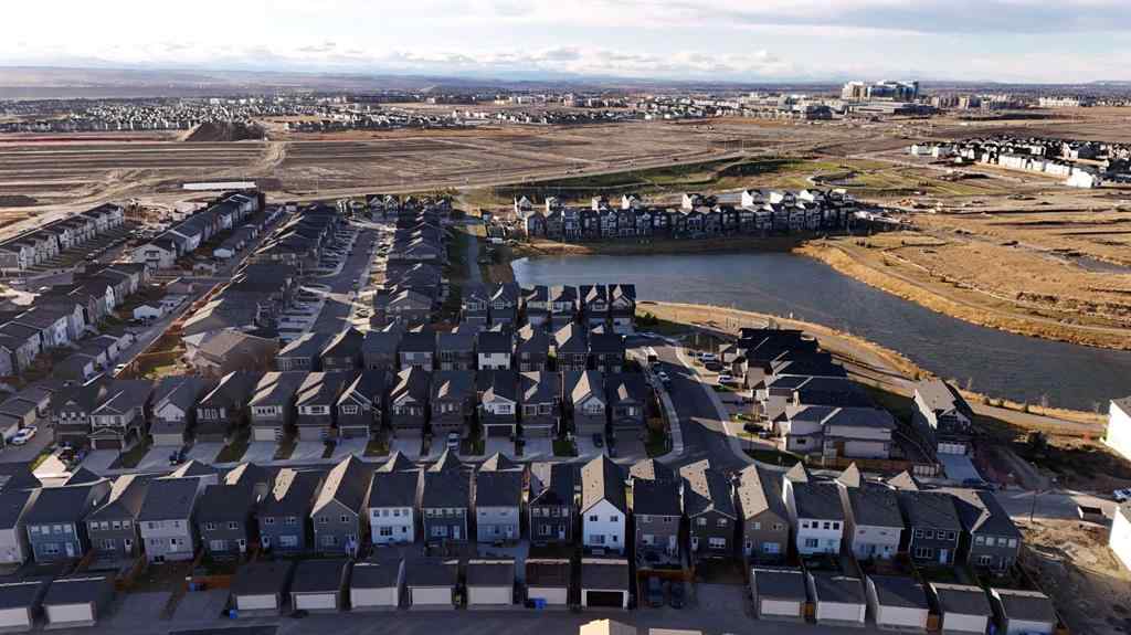 MLS® A2268012 - 78 Mallard Heath SE in Rangeview Calgary, Residential