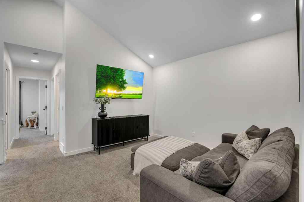 MLS® A2268012 - 78 Mallard Heath SE in Rangeview Calgary, Residential