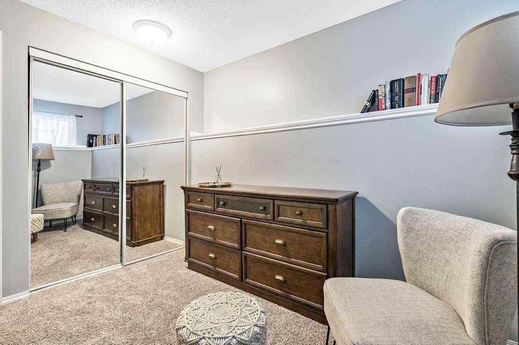 MLS® A2268013 - 106 Woodfield Close SW in Woodbine Calgary, Residential