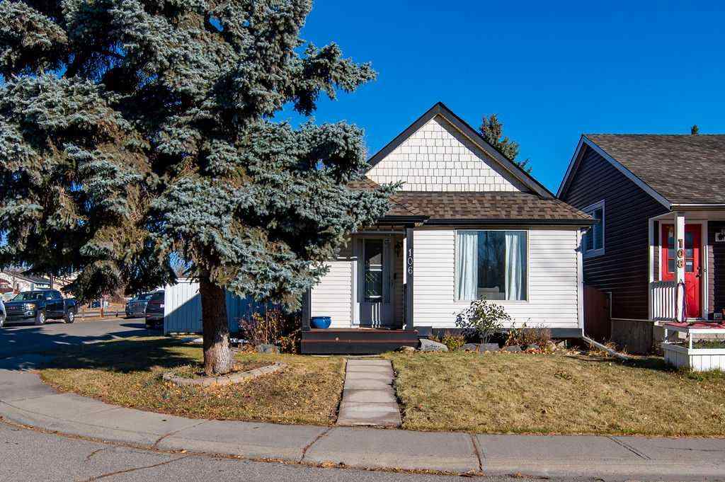 MLS® A2268013 - 106 Woodfield Close SW in Woodbine Calgary, Residential
