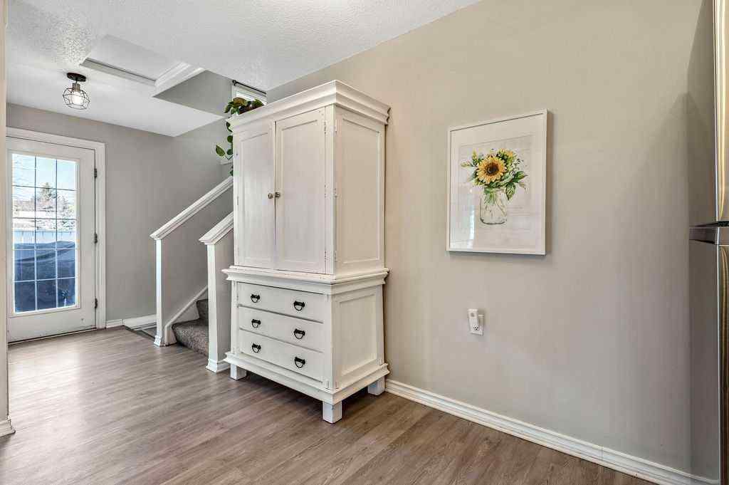 MLS® A2268013 - 106 Woodfield Close SW in Woodbine Calgary, Residential