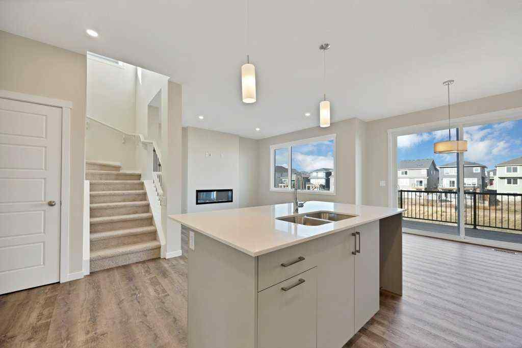 MLS® A2268014 - 537 Chelsea Gardens  in Chelsea_CH Chestermere, Residential