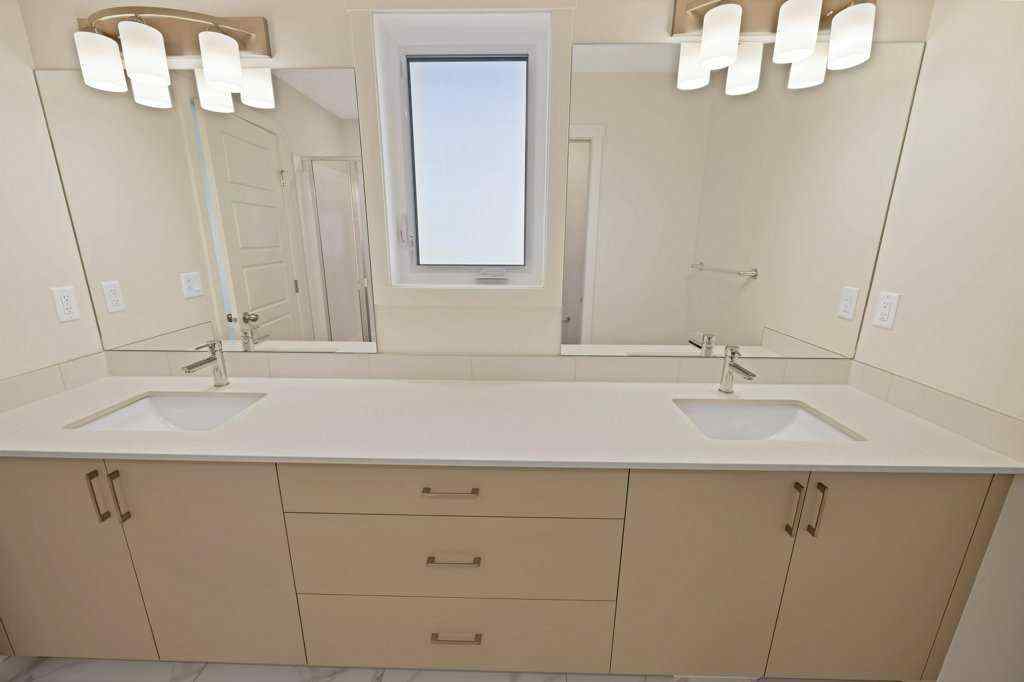 MLS® A2268014 - 537 Chelsea Gardens  in Chelsea_CH Chestermere, Residential