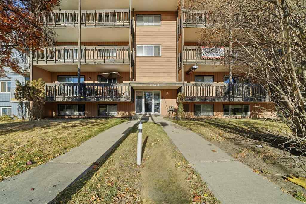 MLS® A2268015 - 4746 55 Street  in Downtown Red Deer Red Deer, Commercial