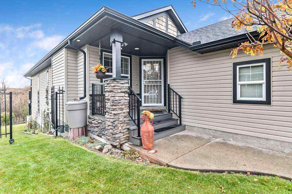 MLS® A2268017 - 263 Willow Ridge Manor SW in NONE Diamond Valley, Residential