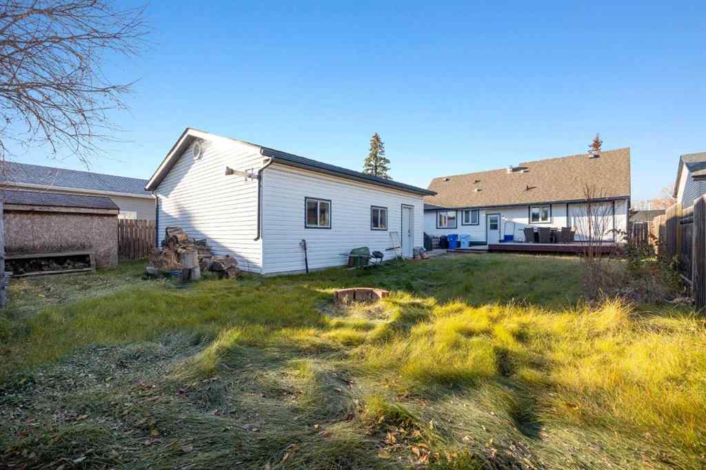 MLS&reg; # A2268019 - 105 Farrell Cove  in Dickinsfield Fort McMurray, Residential Open Houses