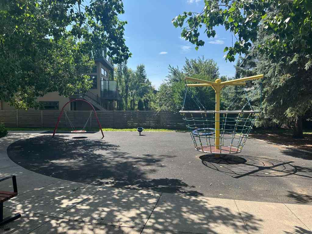 MLS® A2268020 - 1226 15 Street SE in Inglewood Calgary, Residential