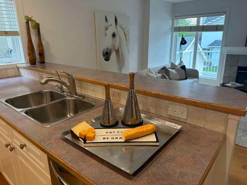 MLS® A2268020 - 1226 15 Street SE in Inglewood Calgary, Residential