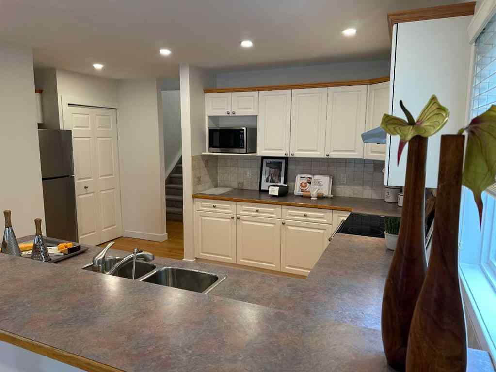 MLS® A2268020 - 1226 15 Street SE in Inglewood Calgary, Residential