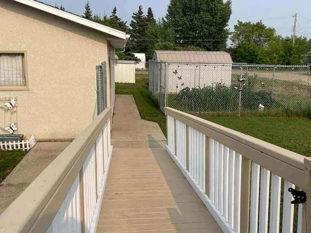 MLS® A2268031 - 4910 53 Street  in NONE Grimshaw, Residential