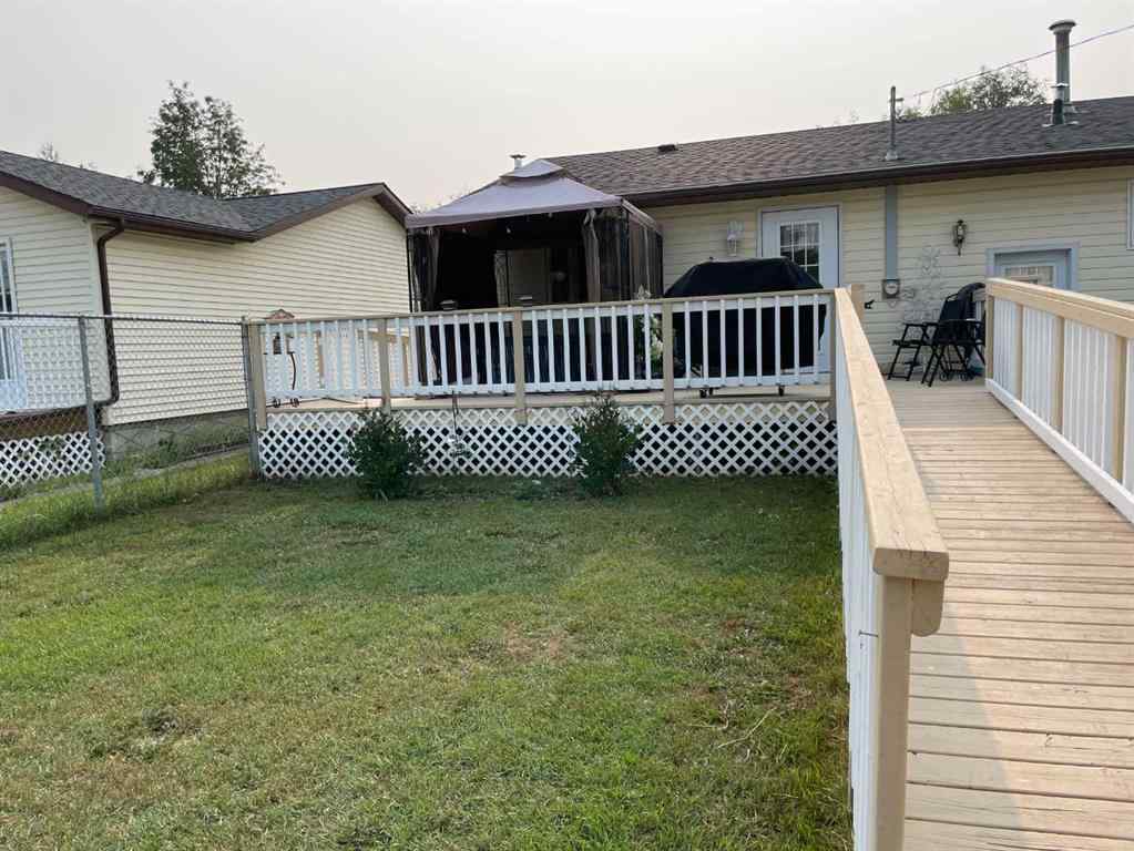 MLS® A2268031 - 4910 53 Street  in NONE Grimshaw, Residential