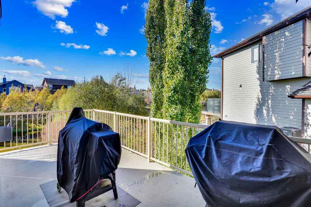 MLS® A2268032 - 172 Seagreen Way  in West Creek Chestermere, Residential