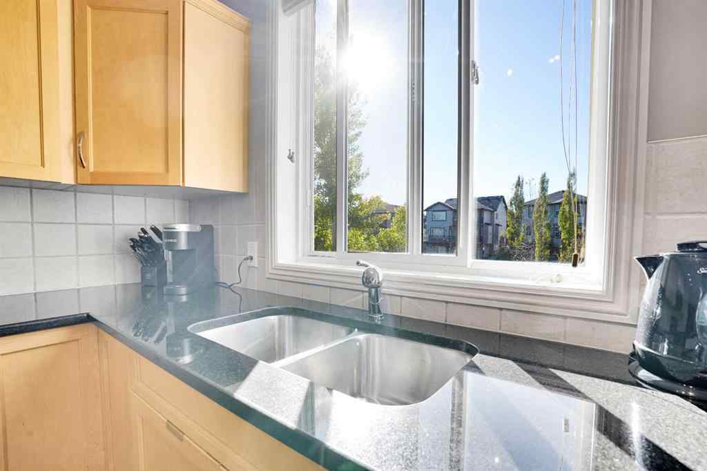 MLS® A2268032 - 172 Seagreen Way  in West Creek Chestermere, Residential